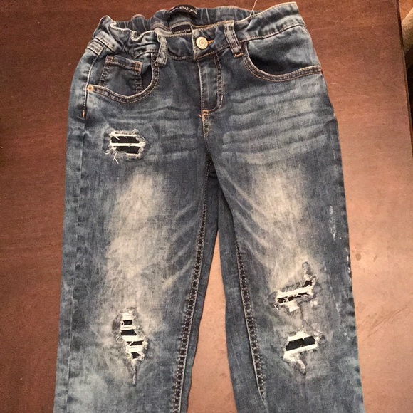 Capris - Picture 2 of 3